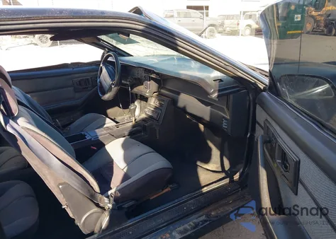 1991 Chevrolet Camaro Rs z USA, uszkodzony, nr VIN 1G1FP23E3ML131431